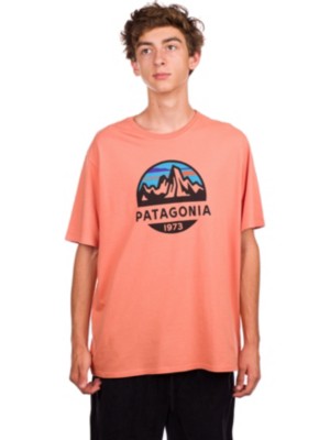 Patagonia "patagonia fitz roy scope organic t-shirt rouge"